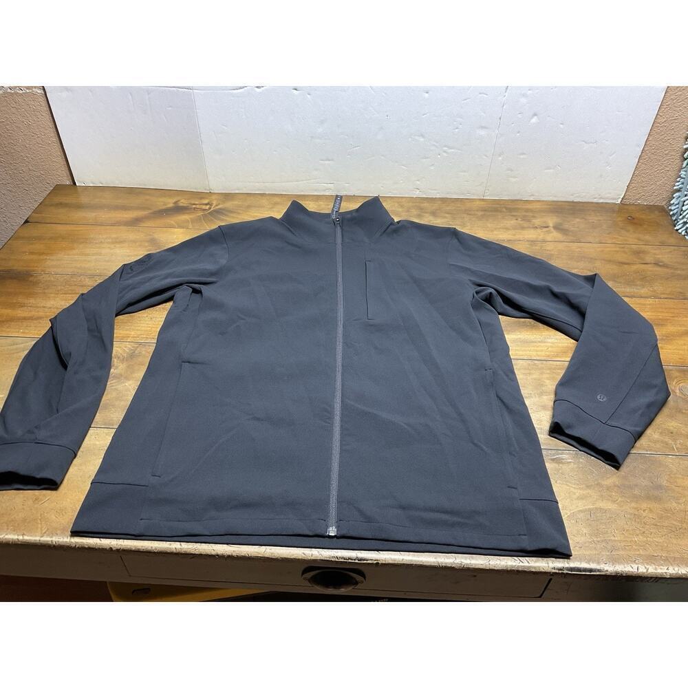 Lululemon Sojourn Jacket Men XL Black Full Zip Sweat Wicking Warpstreme